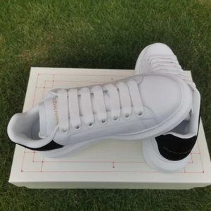 Alexander McQueen Sneaker